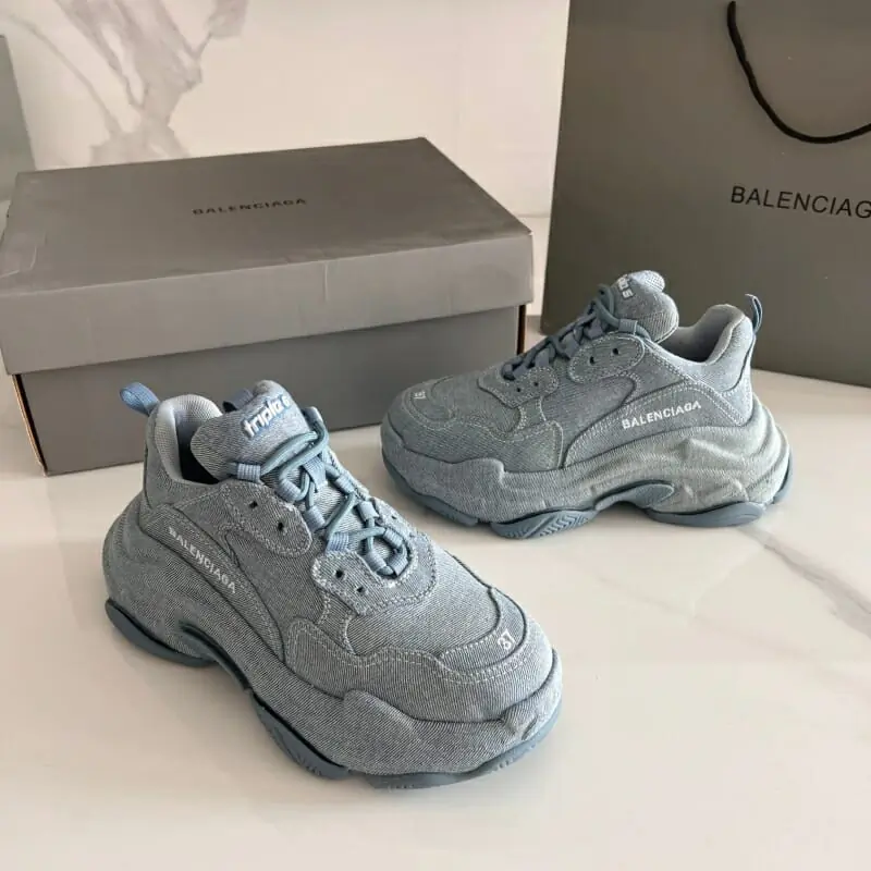 balenciaga decontractees chaussures pour femme s_125a112